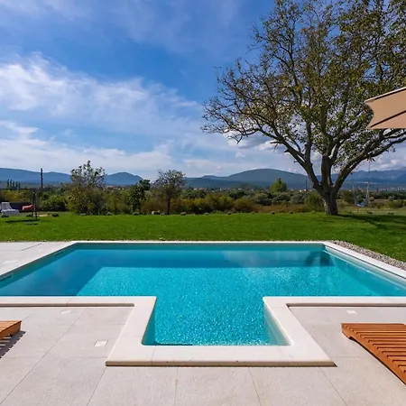 Вилла 2-bedroom Providenca *