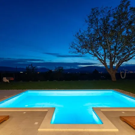 2-bedroom Providenca Bajagic