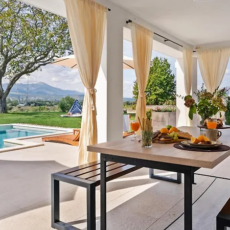 فيلة 2-bedroom Providenca